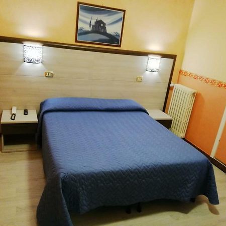 פיוג'י Hotel Ludovici מראה חיצוני תמונה