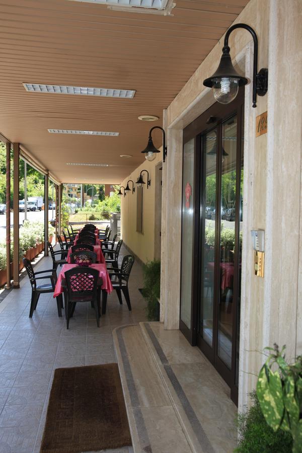 פיוג'י Hotel Ludovici מראה חיצוני תמונה