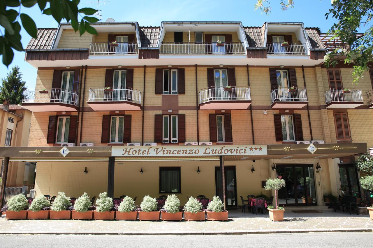 פיוג'י Hotel Ludovici מראה חיצוני תמונה