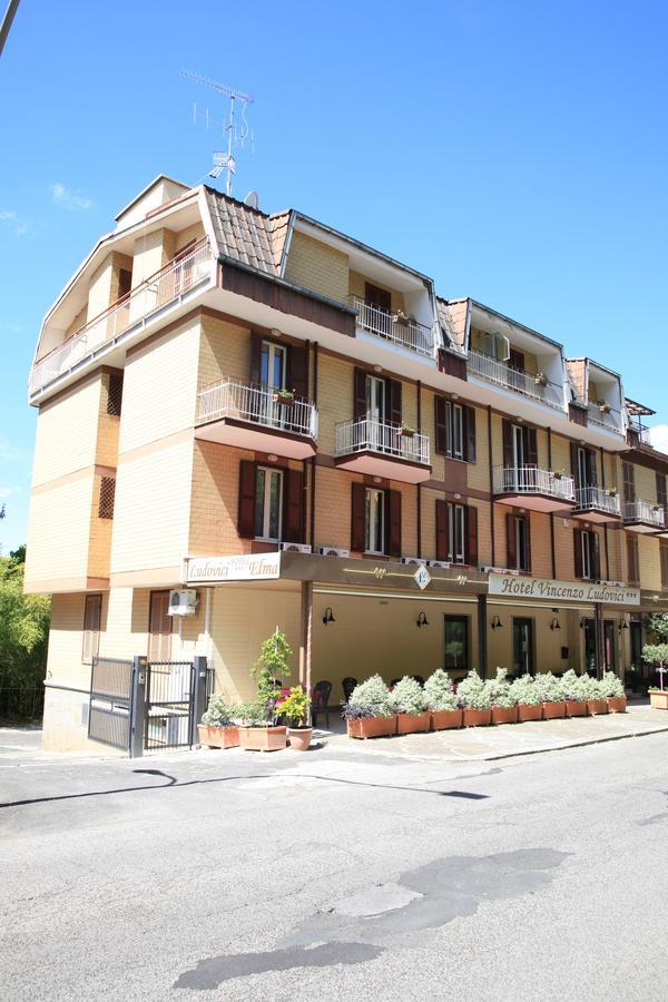 פיוג'י Hotel Ludovici מראה חיצוני תמונה